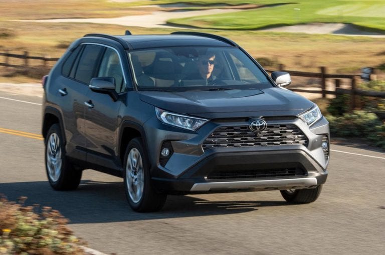 1-toyota-rav4-xse-hybrid-2018-fd-hero-front