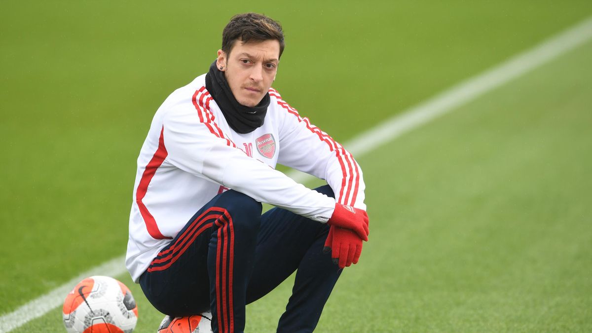 Mesut Özil