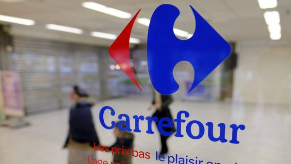 Carrefour compra a Supersol