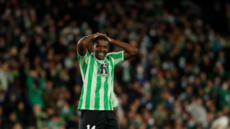 Betis Carvalho