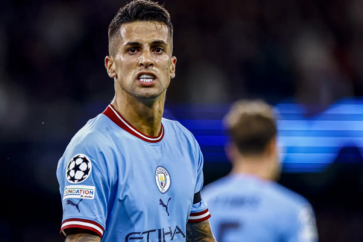 cancelo fc barcelona