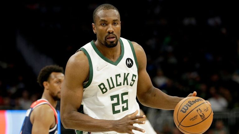 Milwaukee Bucks Ibaka