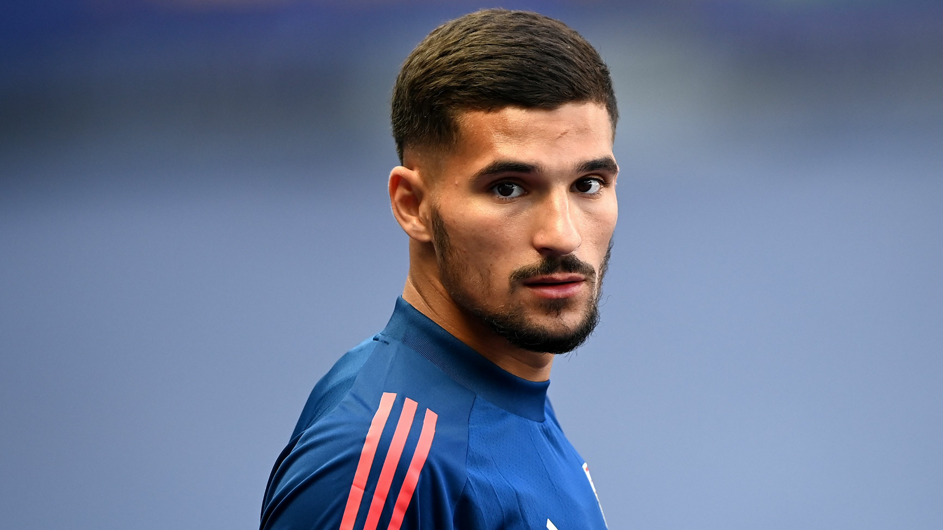 Aouar se aleja cada vez más del Betis