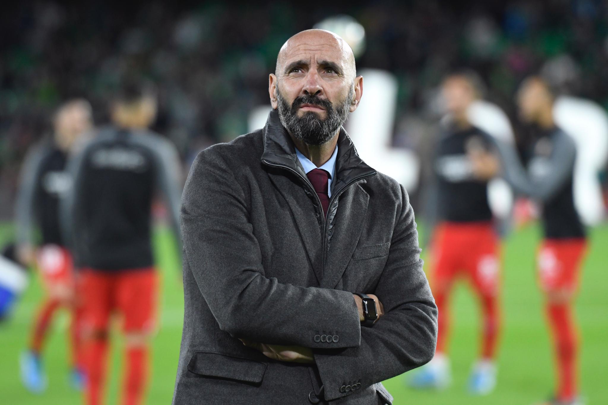 Monchi busca fichajes para el Sevilla FC