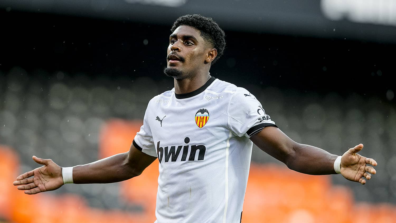 Thierry Correia no quiere jugar en la Liga SmartBank con el Valencia CF