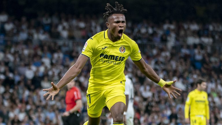 El Villarreal CF se cubre las espaldas ante el posible adiós de Chukwueze