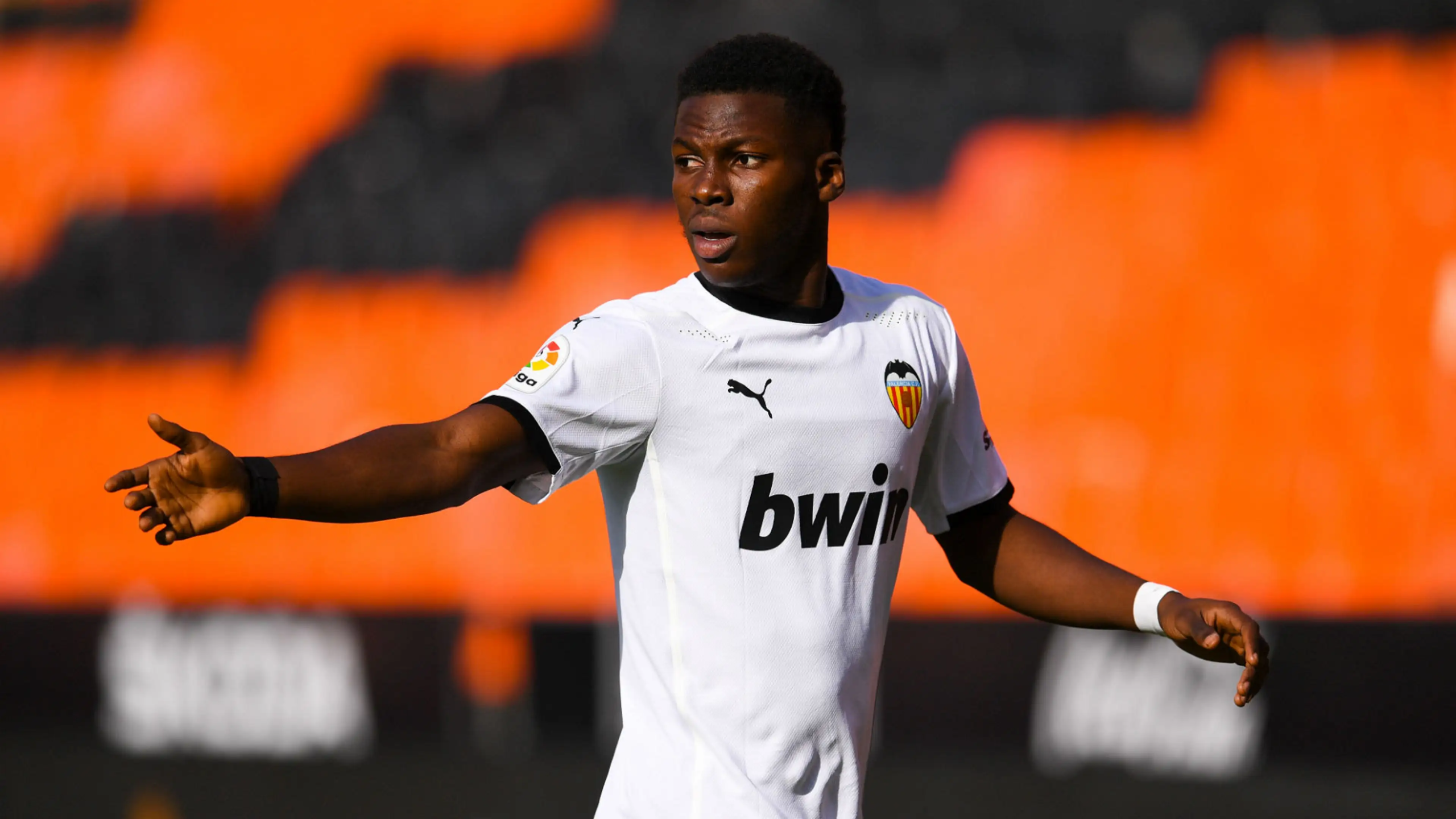 Musah se aleja más del Valencia CF