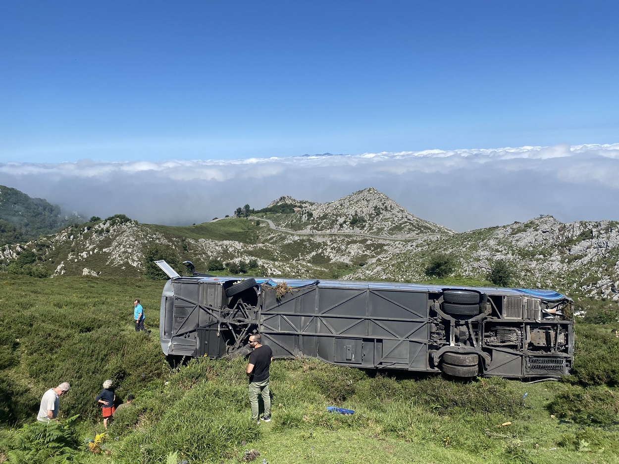 autobús lagos de covadonga