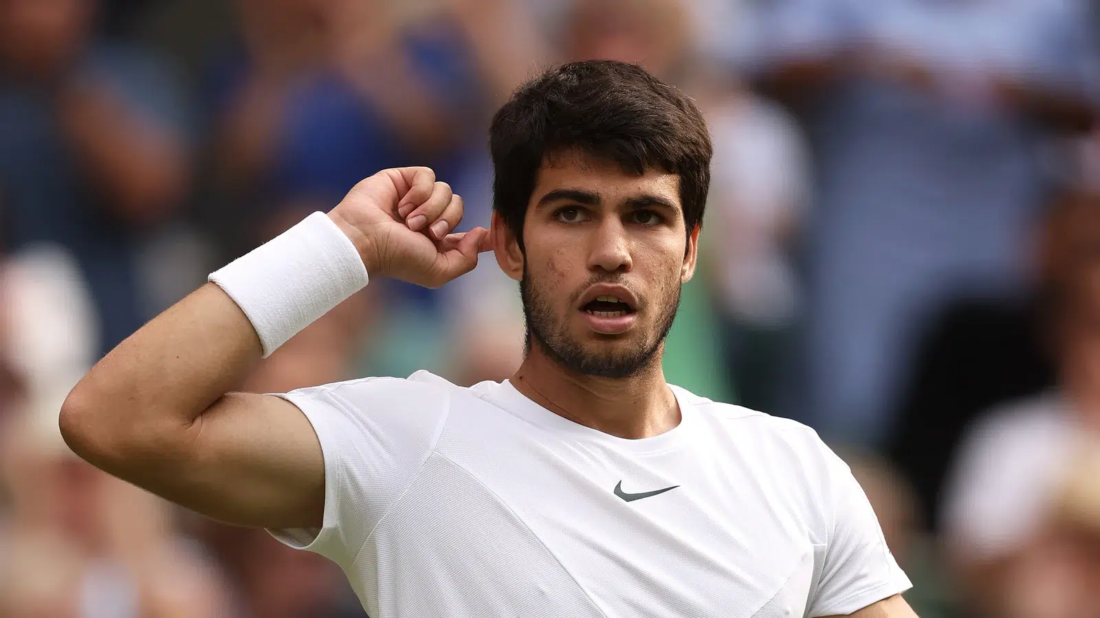 Carlos Alcaraz celebrando su victoria en el Masters 1000 de Canadá.