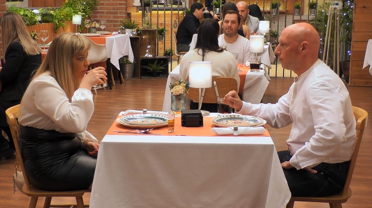 Mercedes y Eloy durante su cita en "First Dates".