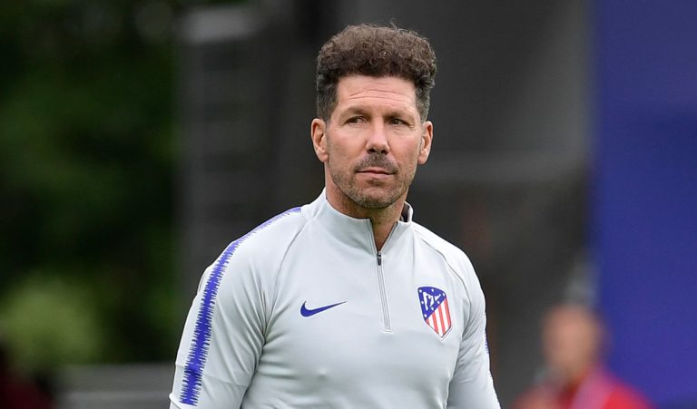 El Atlético busca nuevo lateral para Simeone