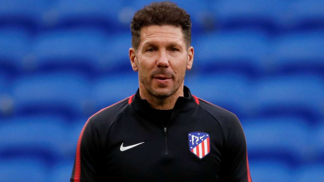 Simeone sigue buscando un 5 para el Atlético