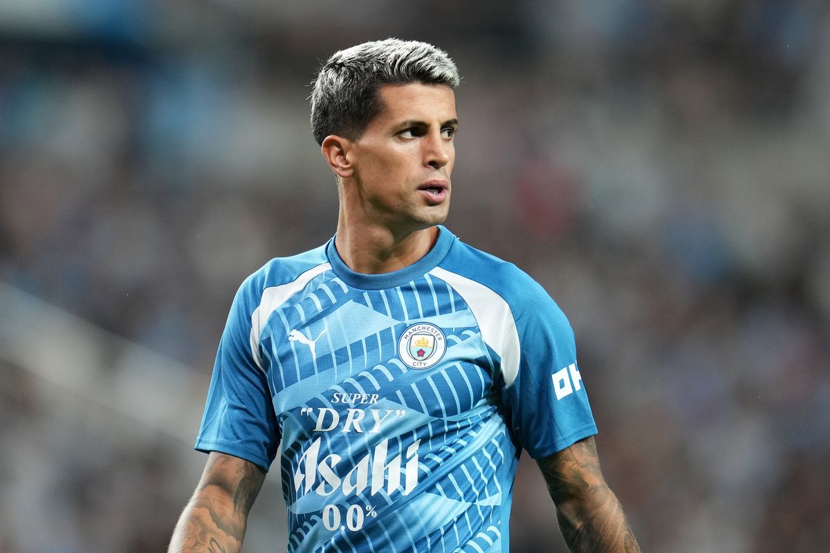 Joao Cancelo ya está a disposición de Xavi