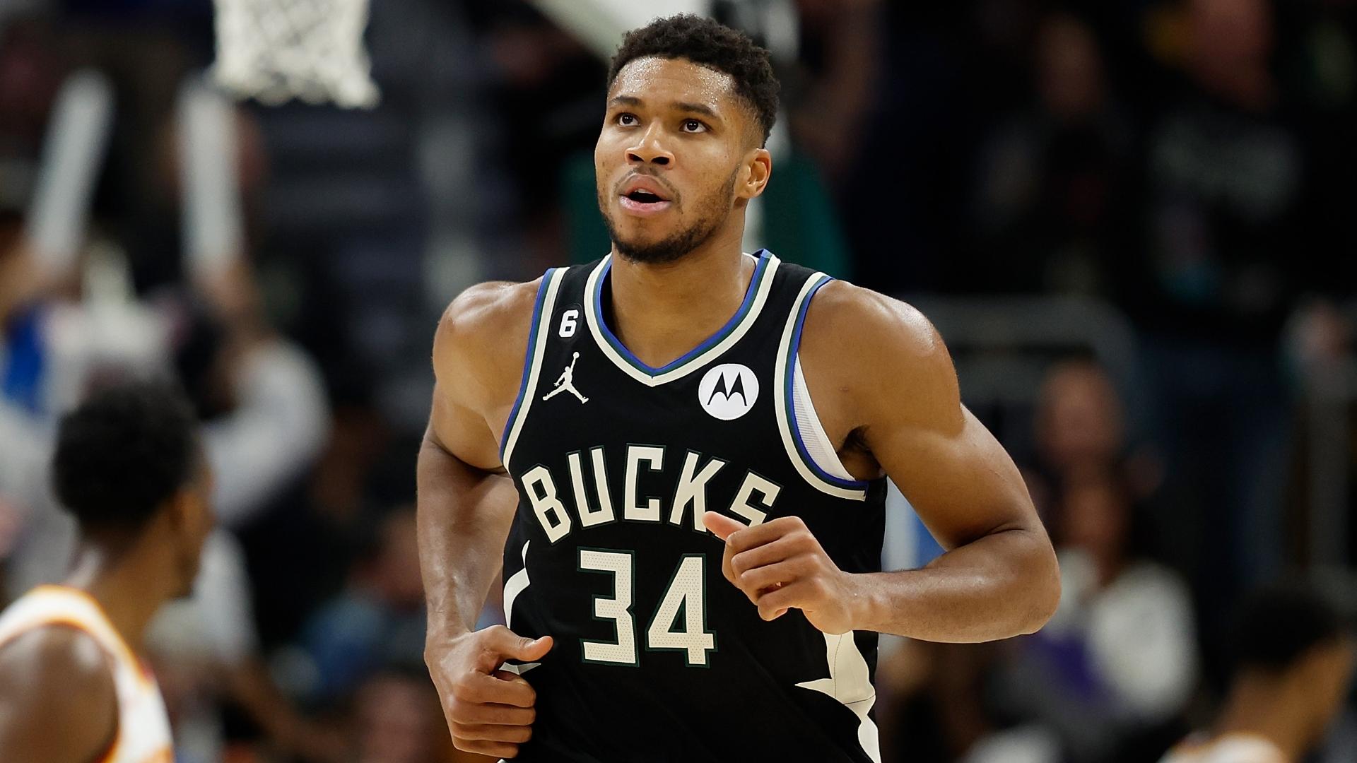 Antetokounmpo bucks