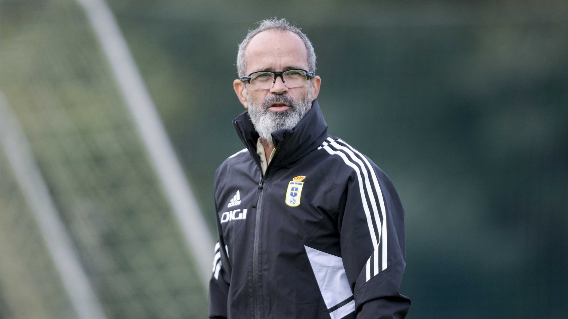 Cervera agota la paciencia del Real Oviedo