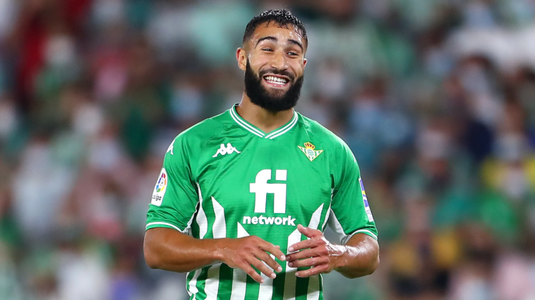 Fekir, más cerca de volver con el Betis