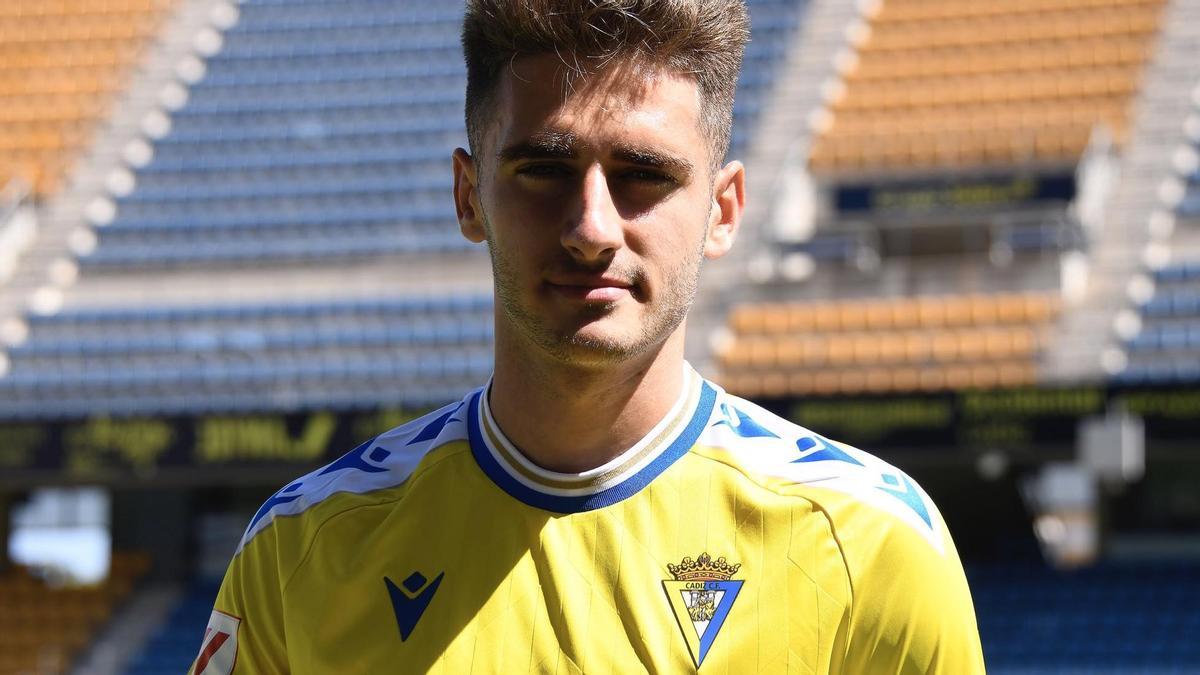 Robert Navarro no aprovechó su oportunidad en el Cádiz CF