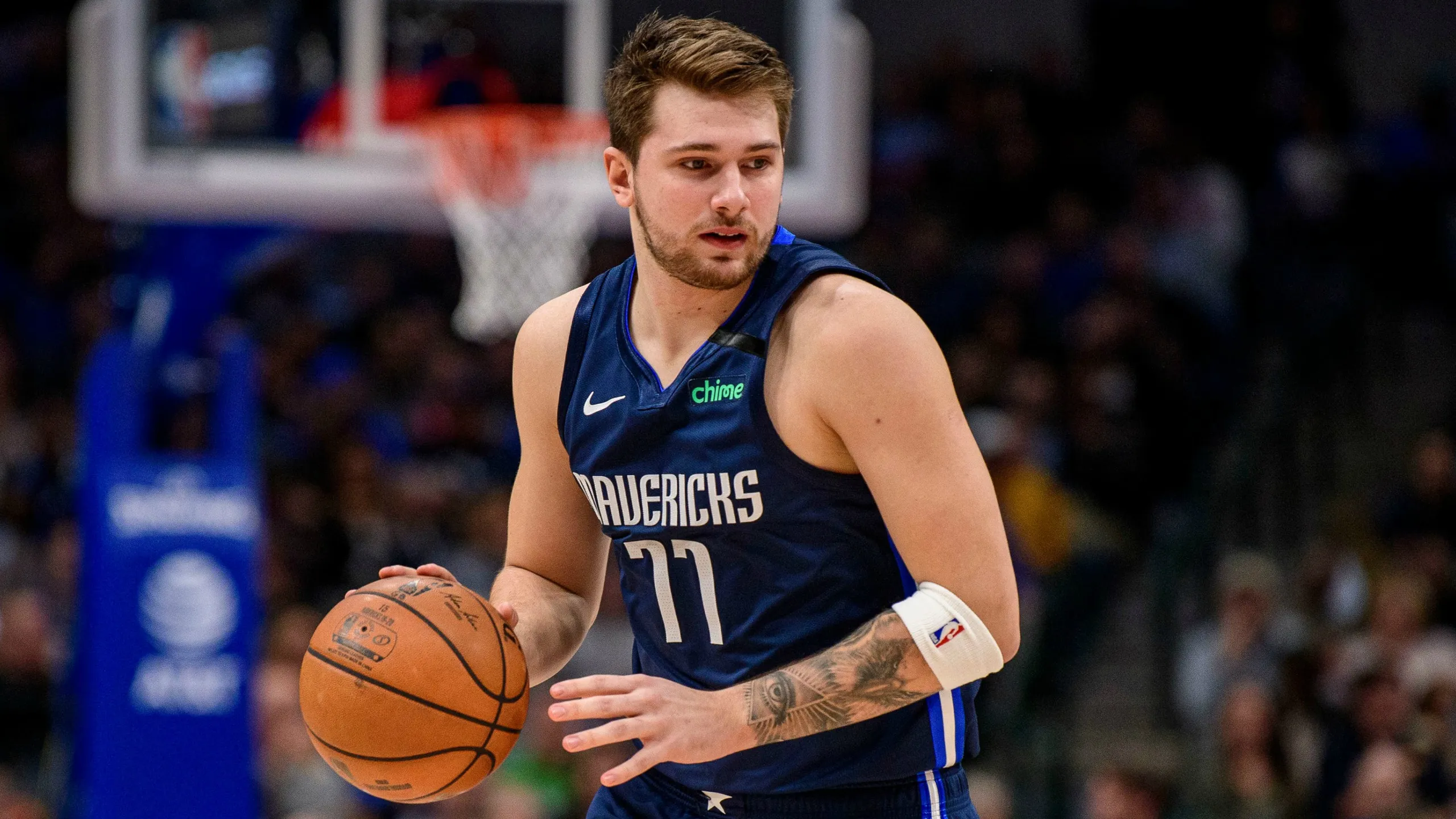 Luka Doncic se sale con Dallas Mavericks