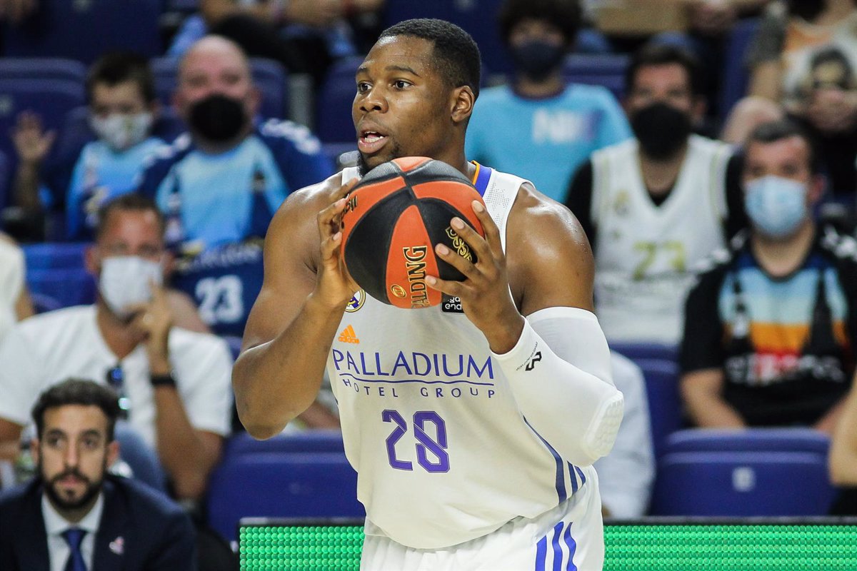 Yabusele maravilla con su nivel en el Real Madrid