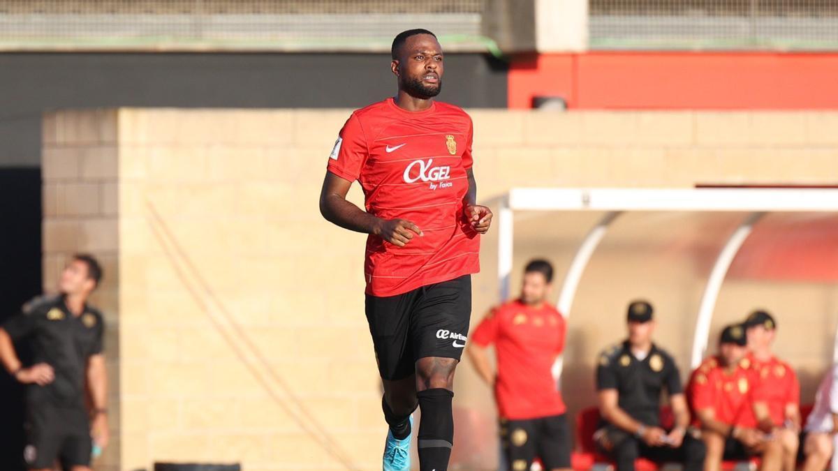 Cyle Larin tendrá una nueva oportunidad en el Mallorca