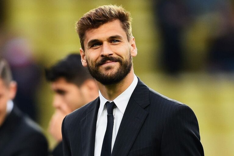 Fernando Llorente cargó en Telebilbao contra el Athletic