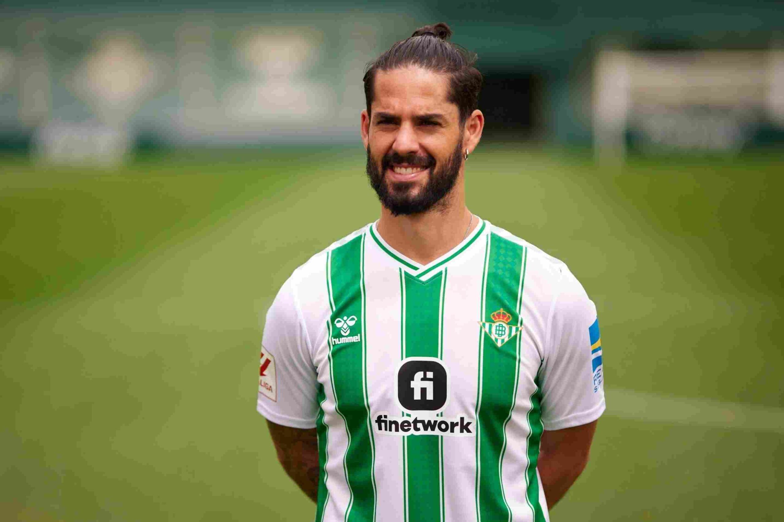 Isco ultima su renovación con el Betis