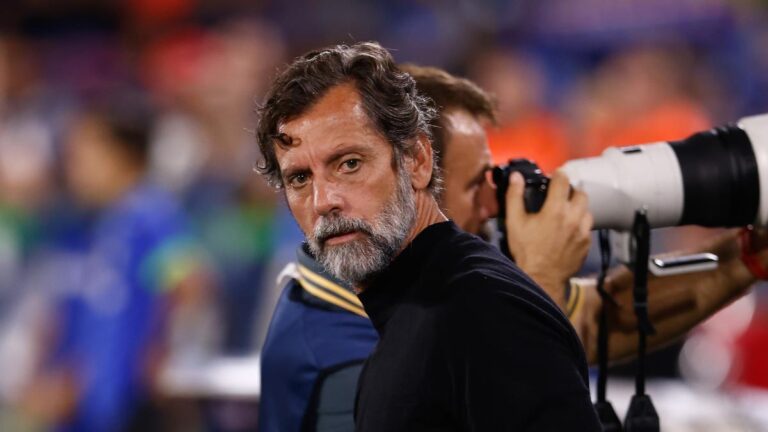 El Sevilla FC acepta las condiciones de Quique Sánchez Flores