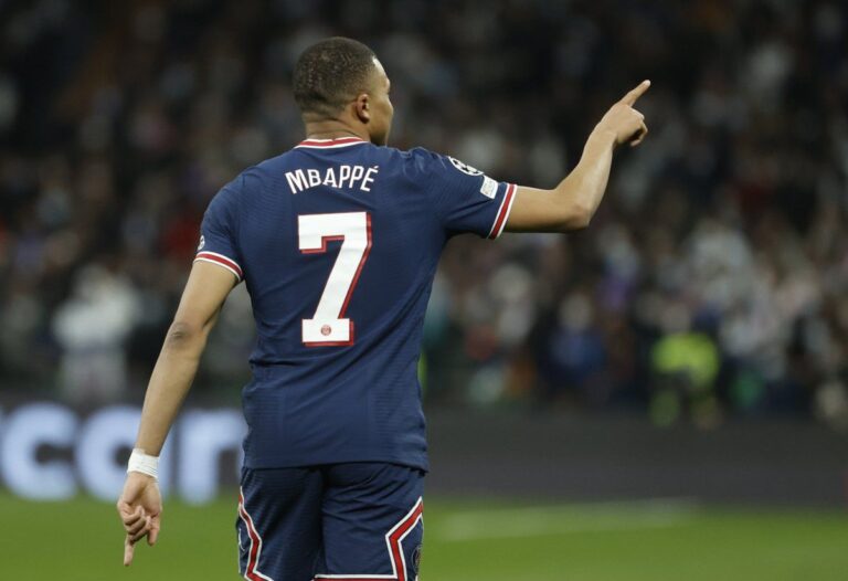 Mbappé dorsal