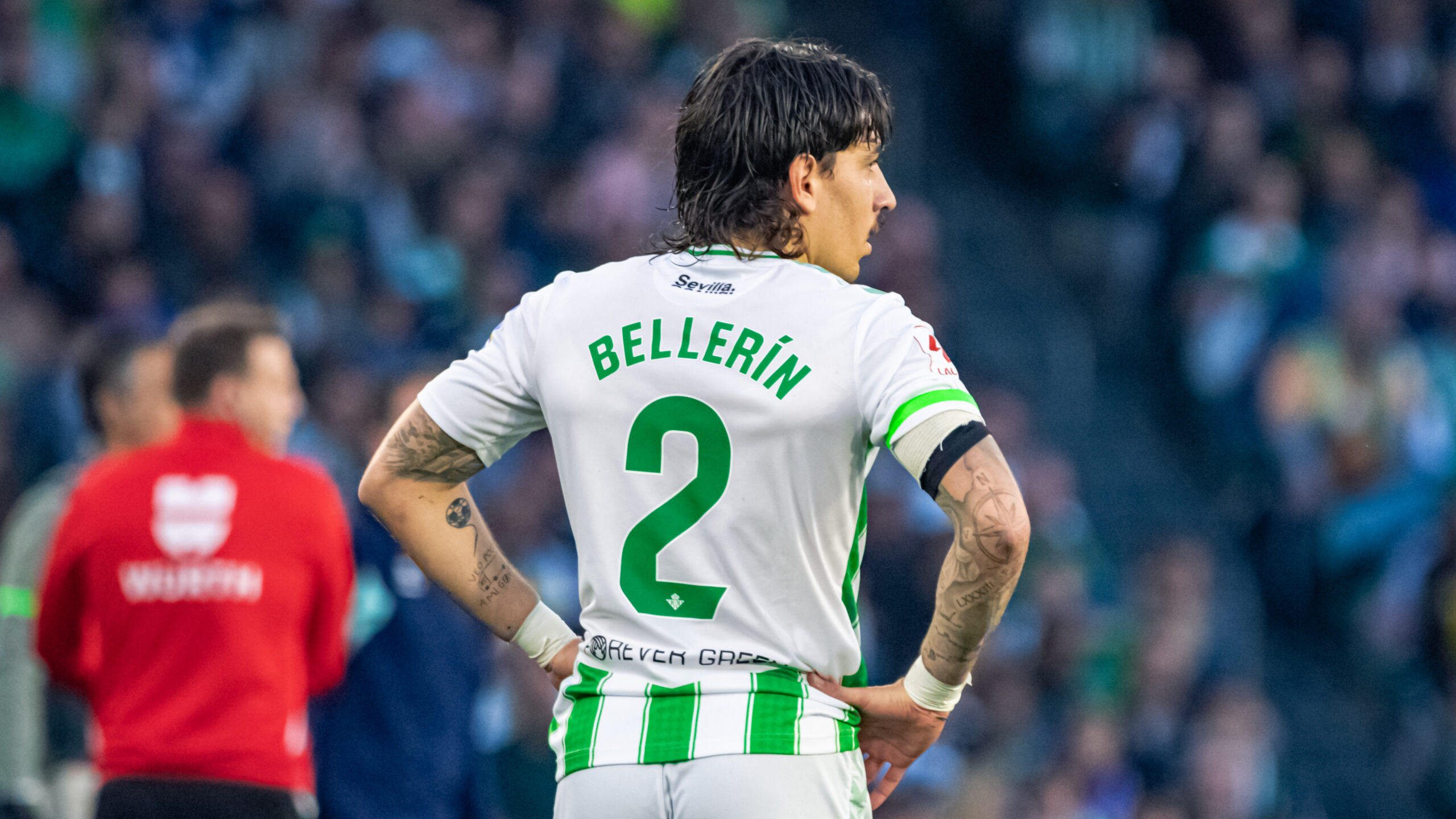 Bellerin Betis