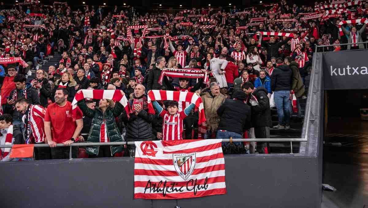 fan zone Athletic